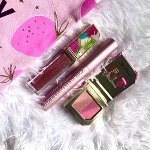NEW Too Faced Berry Christmas Gift Set